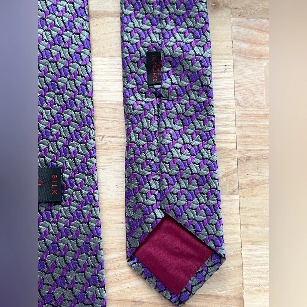 Charvet Designer 100% Silk Tie in a Beautiful Purple and Silver Color